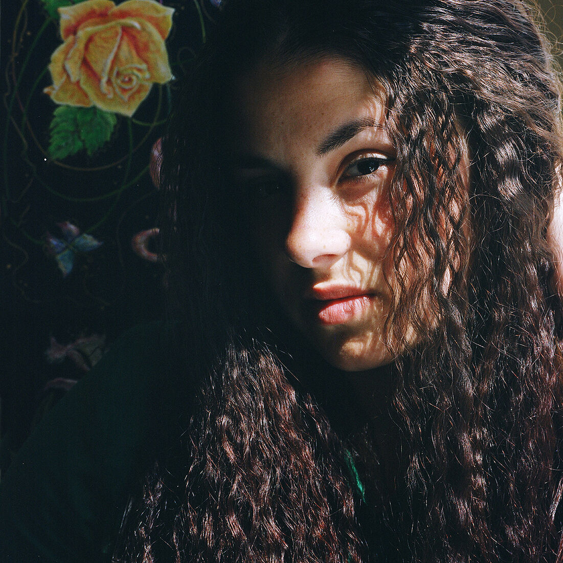 Эля освободилась летом 2016 года, умерла от передозировки в январе 2017. Ей было 25. 
