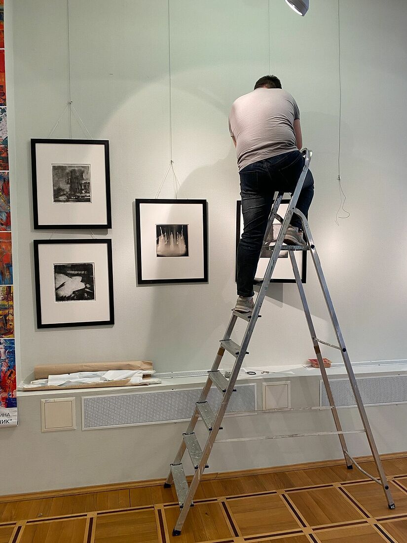 Работы Сергея Щербакова, серия "Осколки"